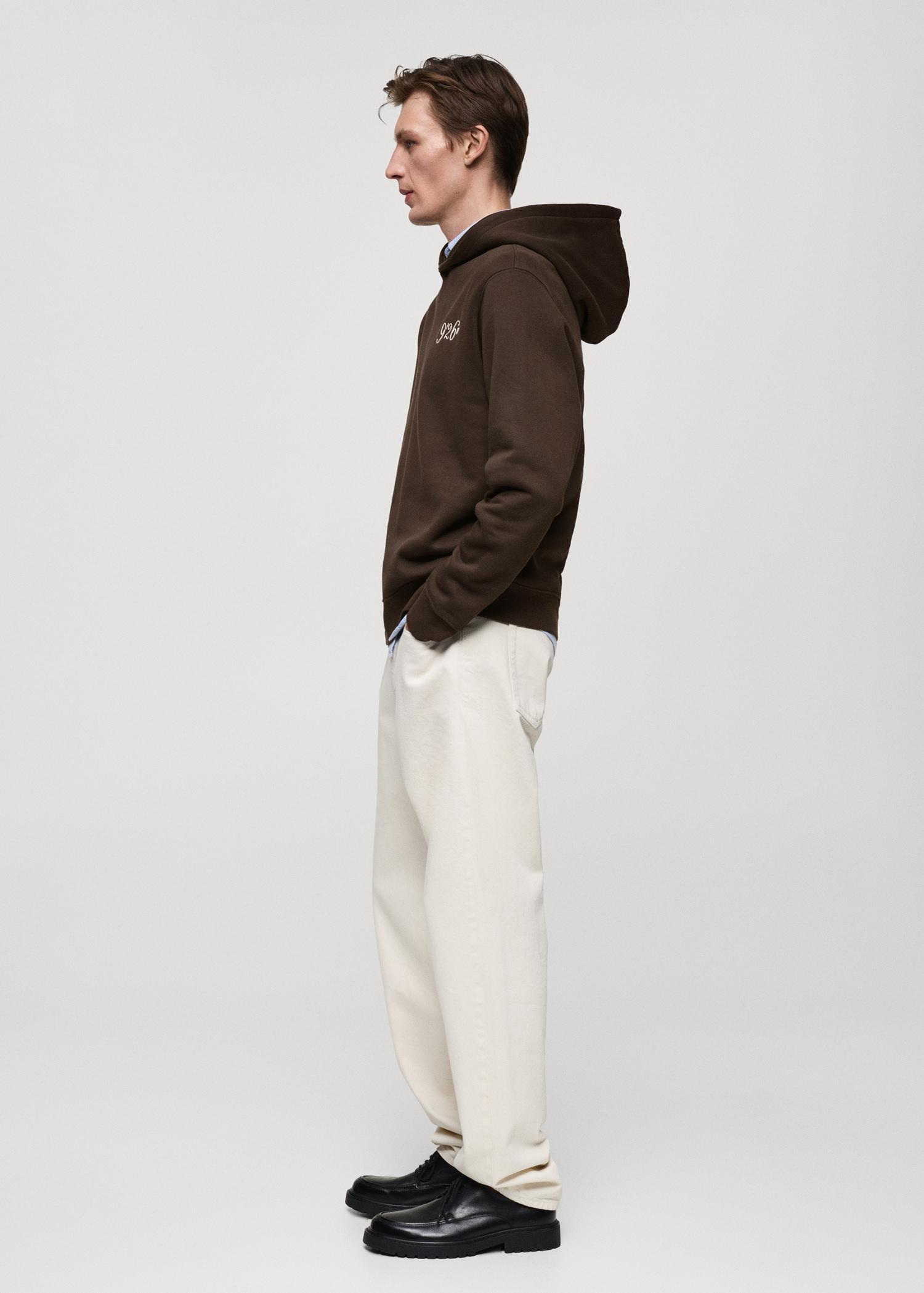 Embroidered hoodie - Men | MANGO USA Product Image