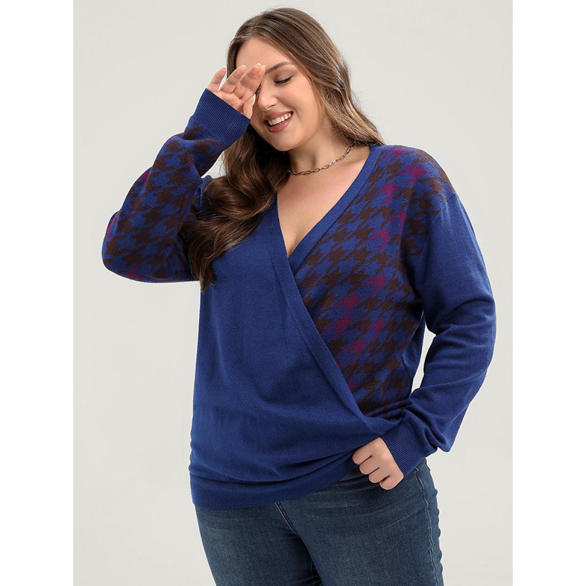 Plus Size Houndstooth Contrast Super Soft Knit Jacquard Wrap Knit Top Blue Women Elegant Loose Long Sleeve Deep V-neck Dailywear Pullovers BloomChic 12/L Product Image