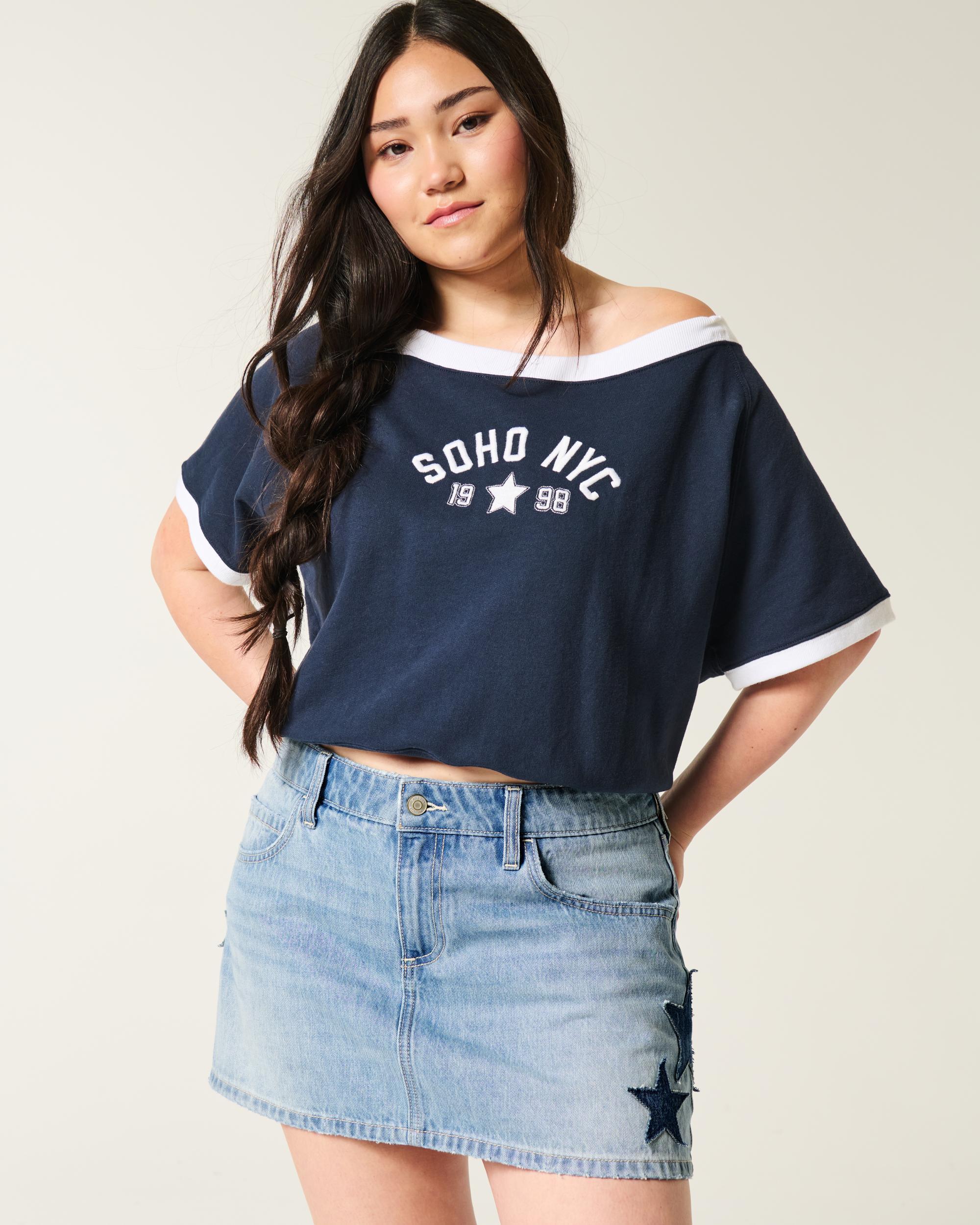 Low-Rise Medium Wash Star Applique Denim Mini Skort Product Image