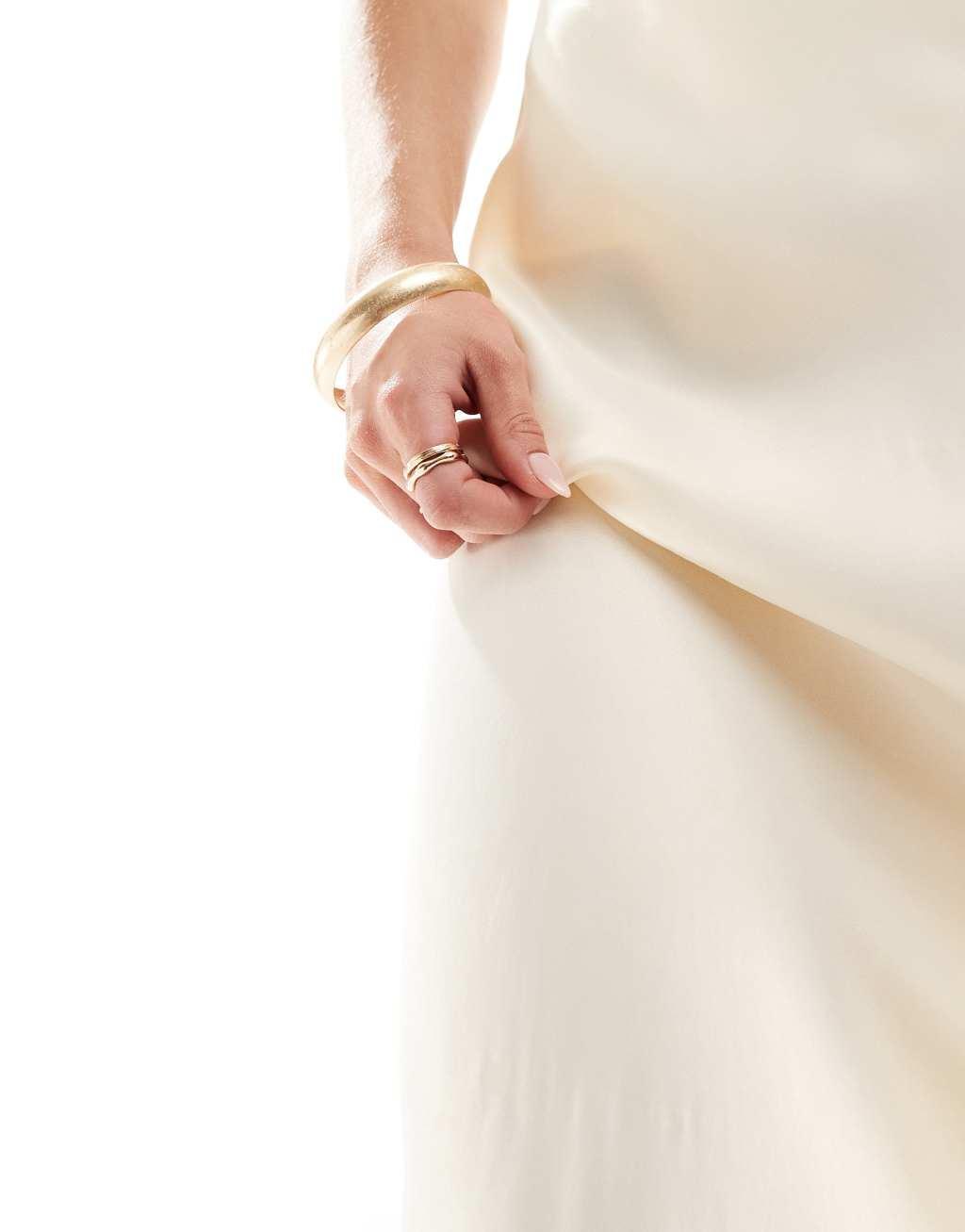 Stradivarius Petite satin maxi skirt in oyster Product Image