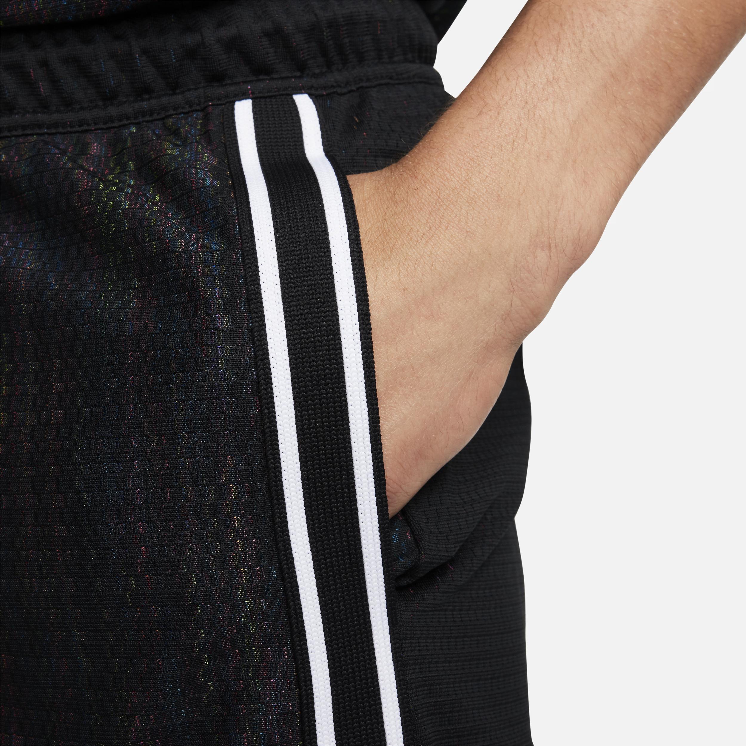 Nike Mens Dri-FIT DNA+ NAOS 8 Shorts - Black/White Product Image