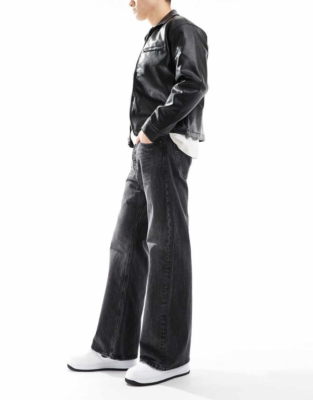 Jack & Jones Toby flared jeans in washed black Product Image