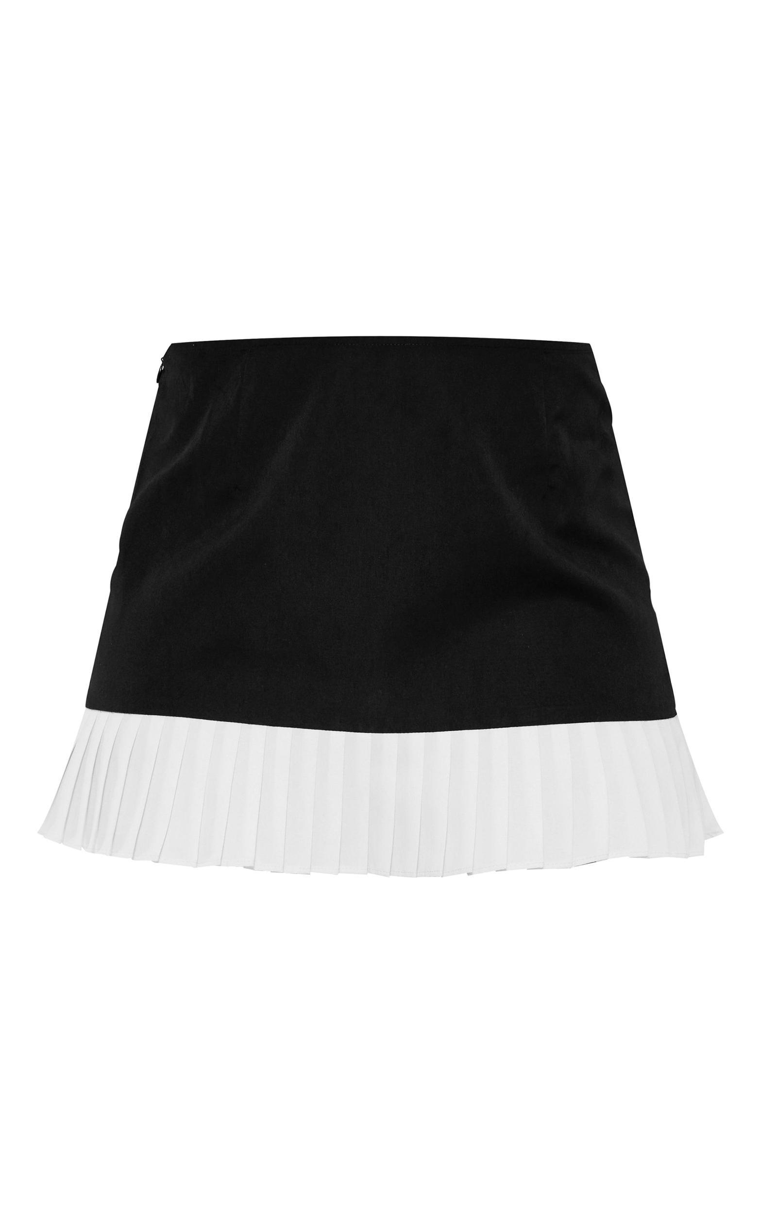 Black Woven Contrast Pleated Hem Mini Skirt Product Image