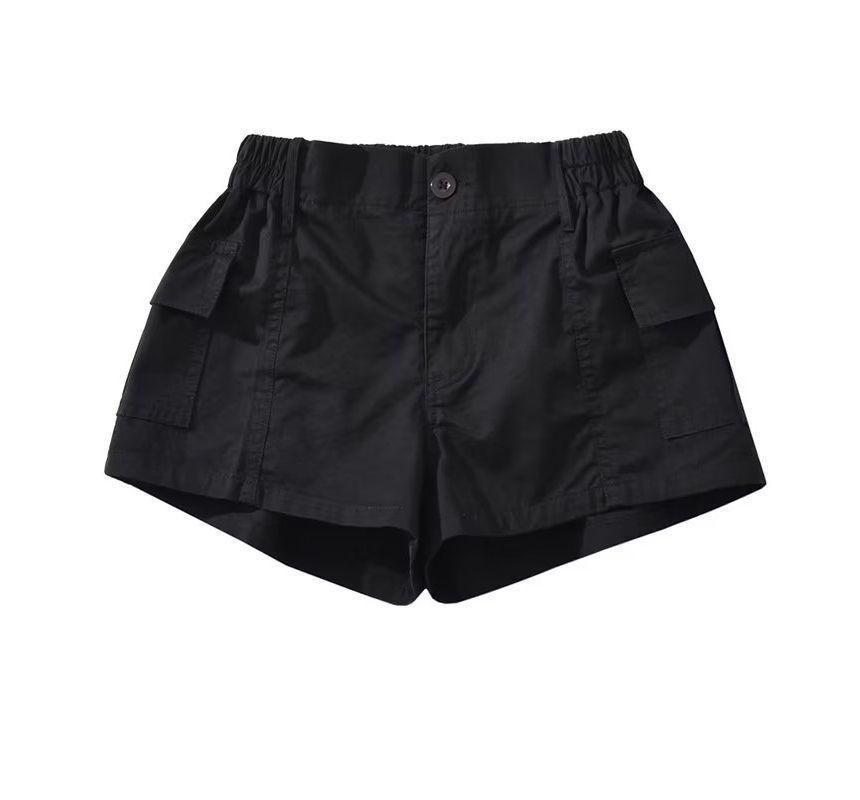Mid Rise Plain Cargo Shorts Product Image