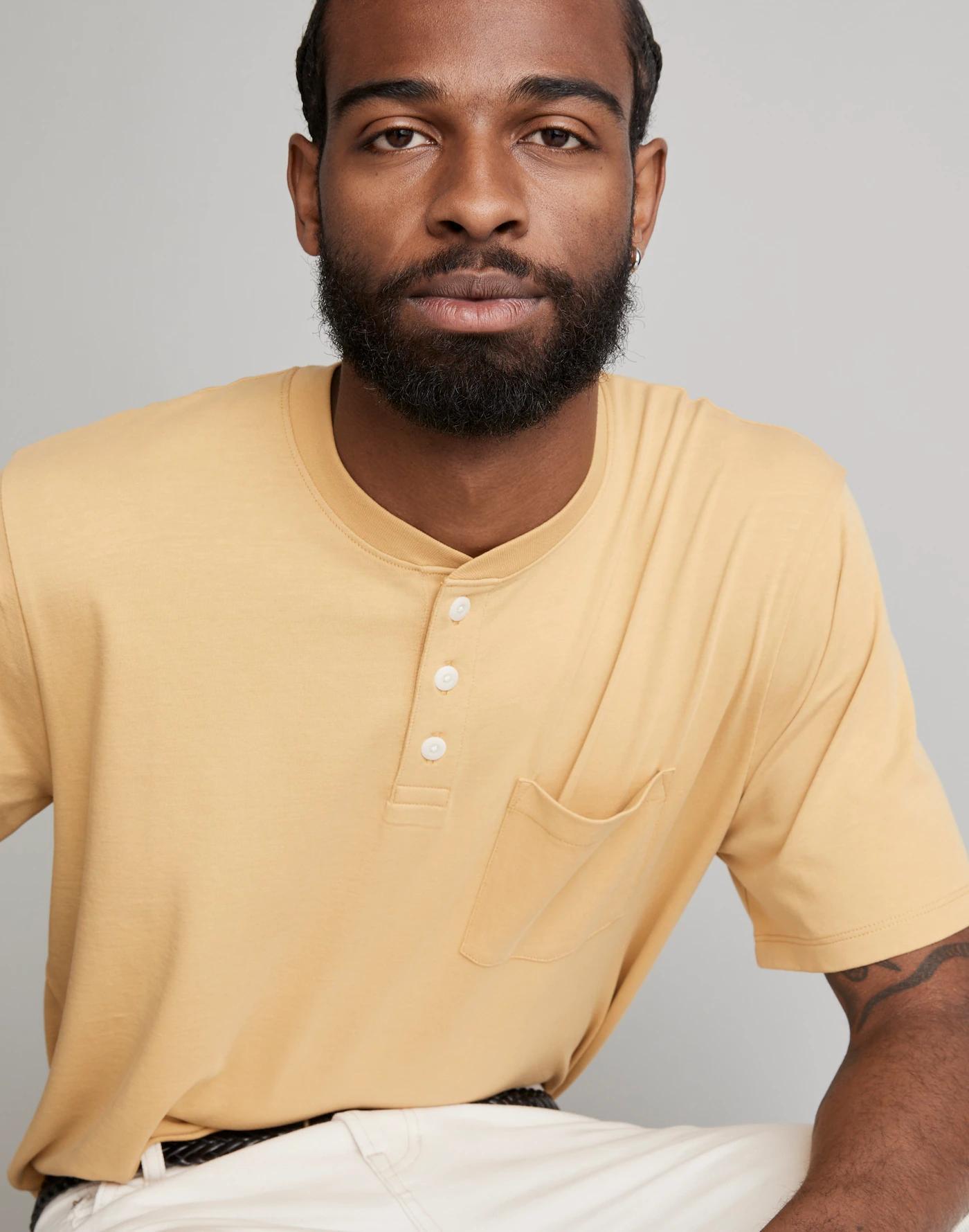 Textured Cotton Pocket Henley Tee Product Image