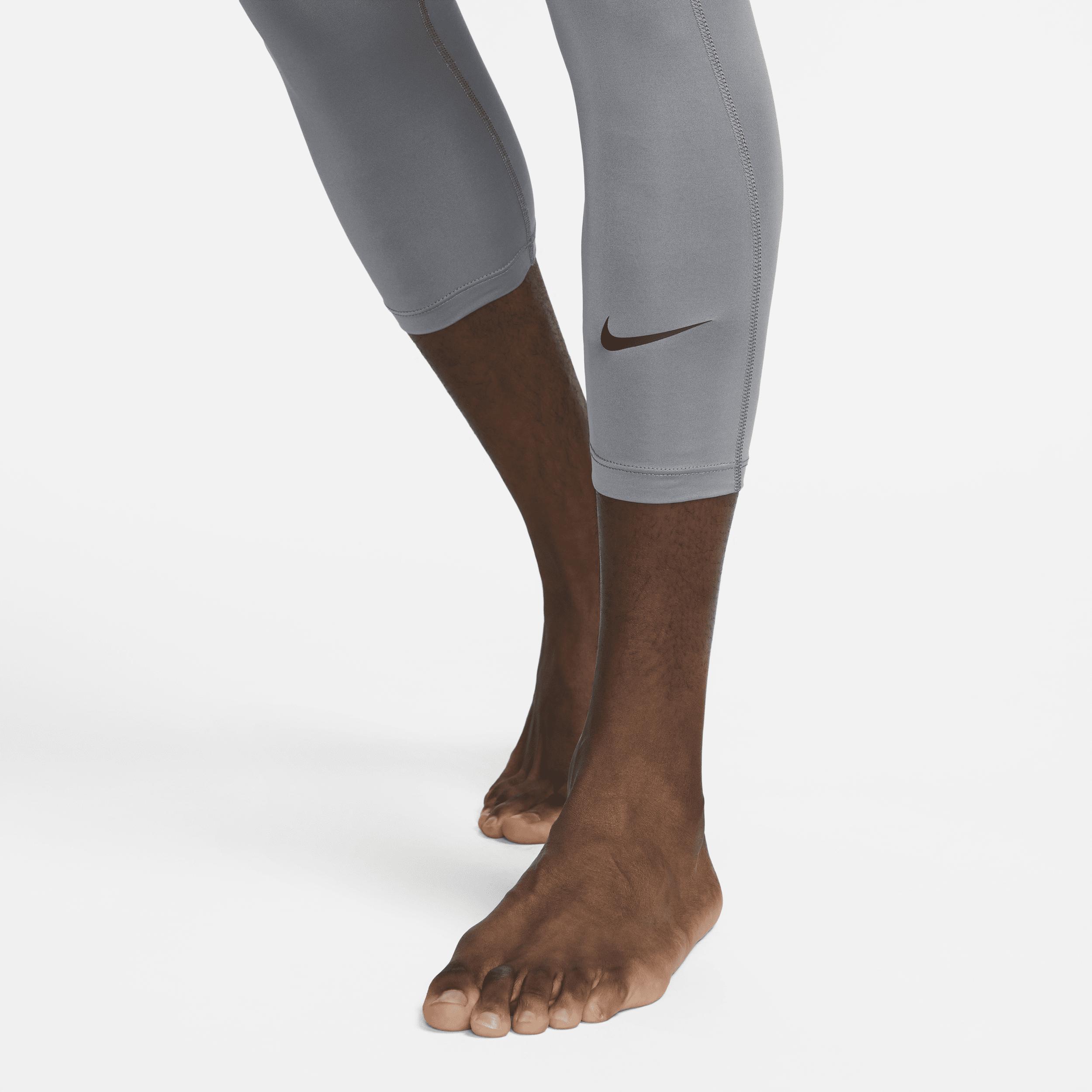 Men's Nike Pro Dri-FIT 3/4-Length Fitness Tights Product Image