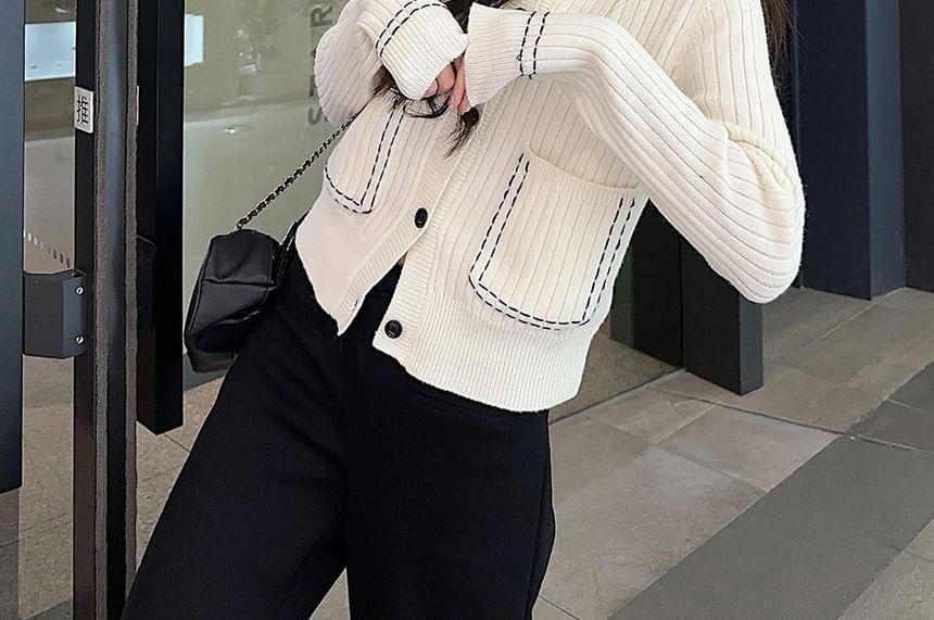 Round Neck Contrast Stitching Ribbed Cardigan Product Image