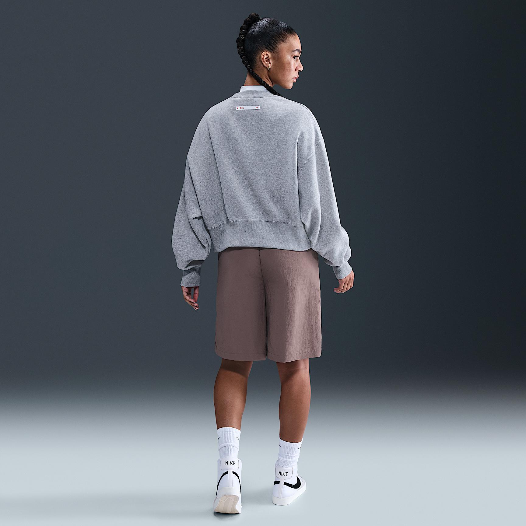 Women's Nike Sportswear Phoenix Fleece Oversized Crew-Neck Sweatshirt Product Image