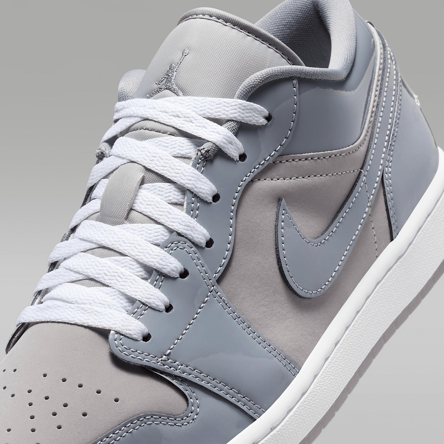 Air Jordan 1 Low SE Men's Shoes Product Image