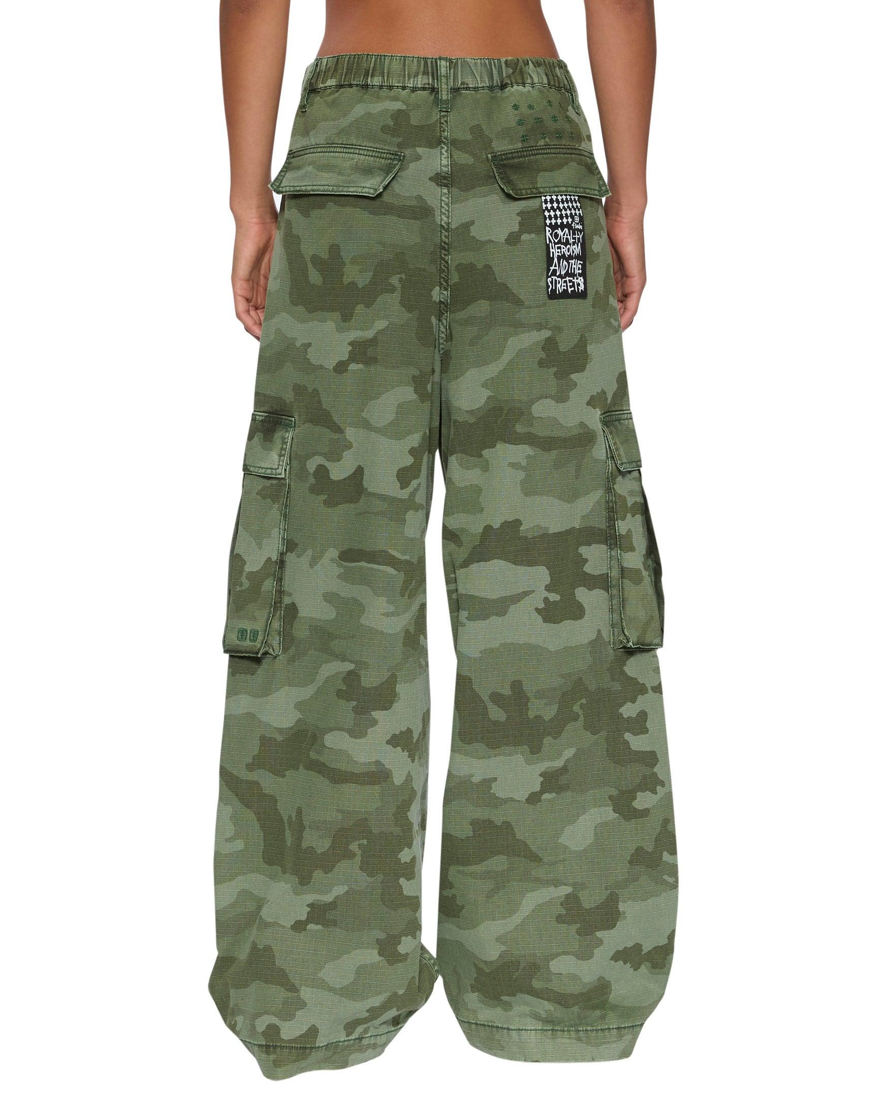 SHEER RIB CAMO SLIM TEE Female Product Image