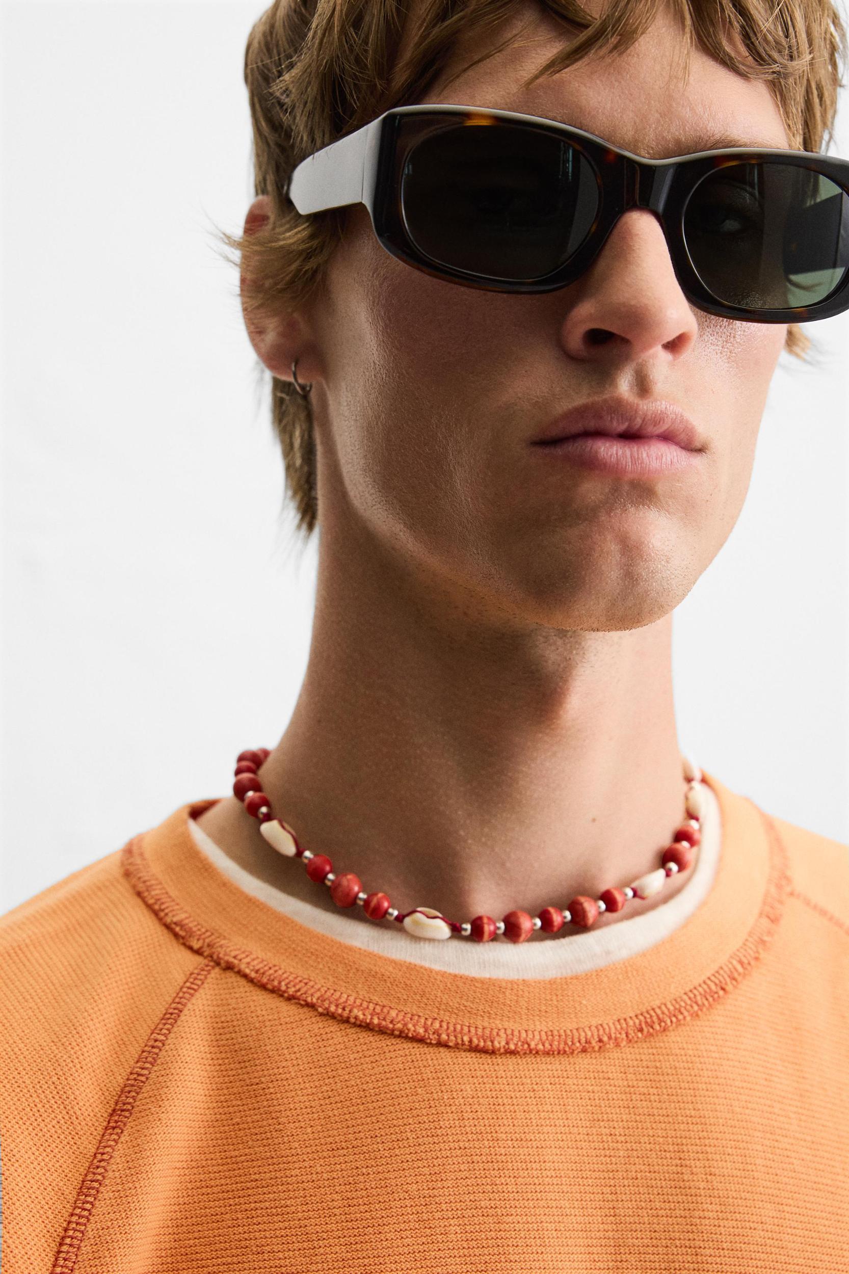 CONTRAST KNIT T-SHIRT Product Image