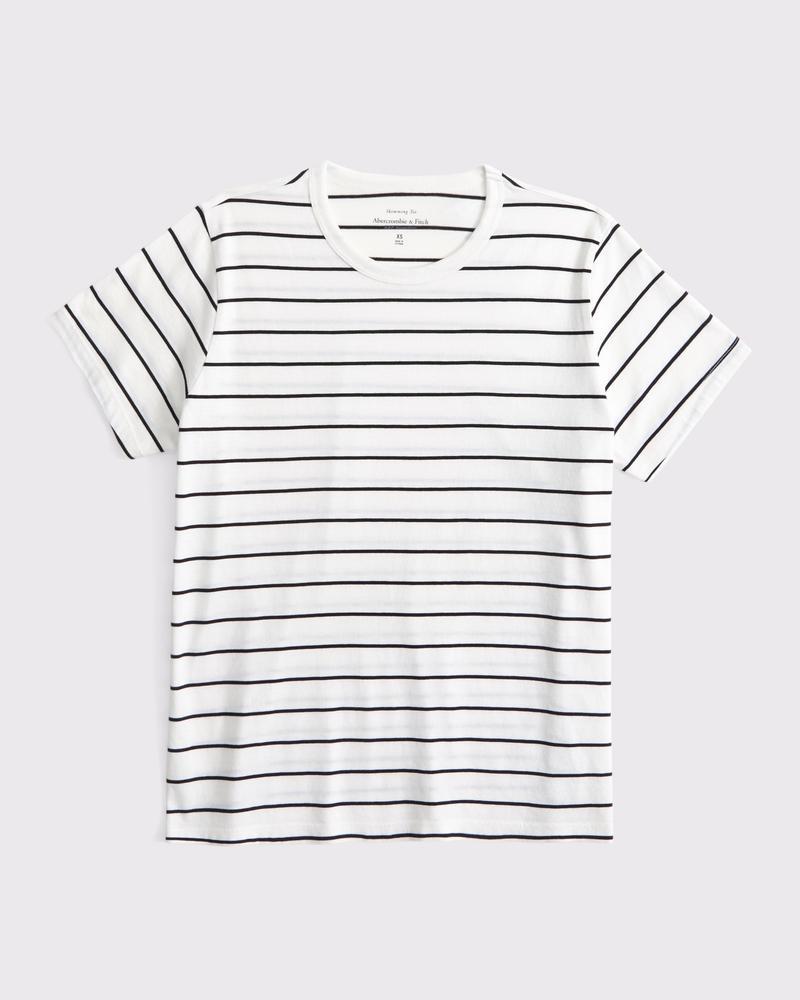 Essential Polished Body-Skimming Tuckable Tee Product Image