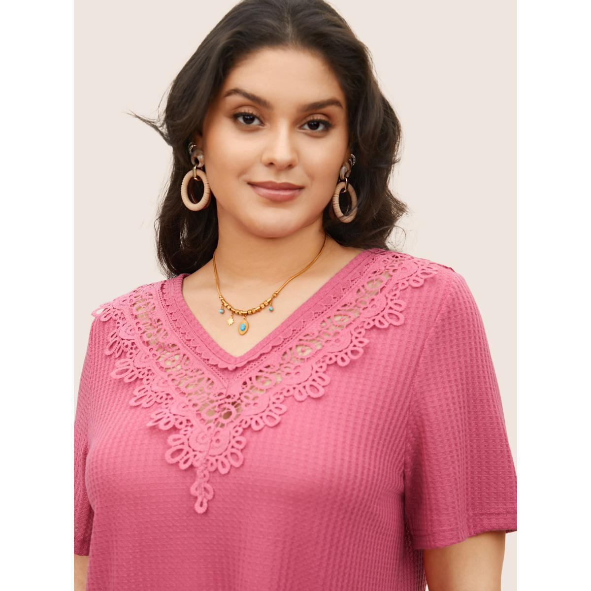 Plus Size Solid Waffle Knit Lace Panel T-shirt RedViolet Women Elegant Woven ribbon&lace trim V-neck Everyday T-shirts BloomChic 18-20/2X Product Image