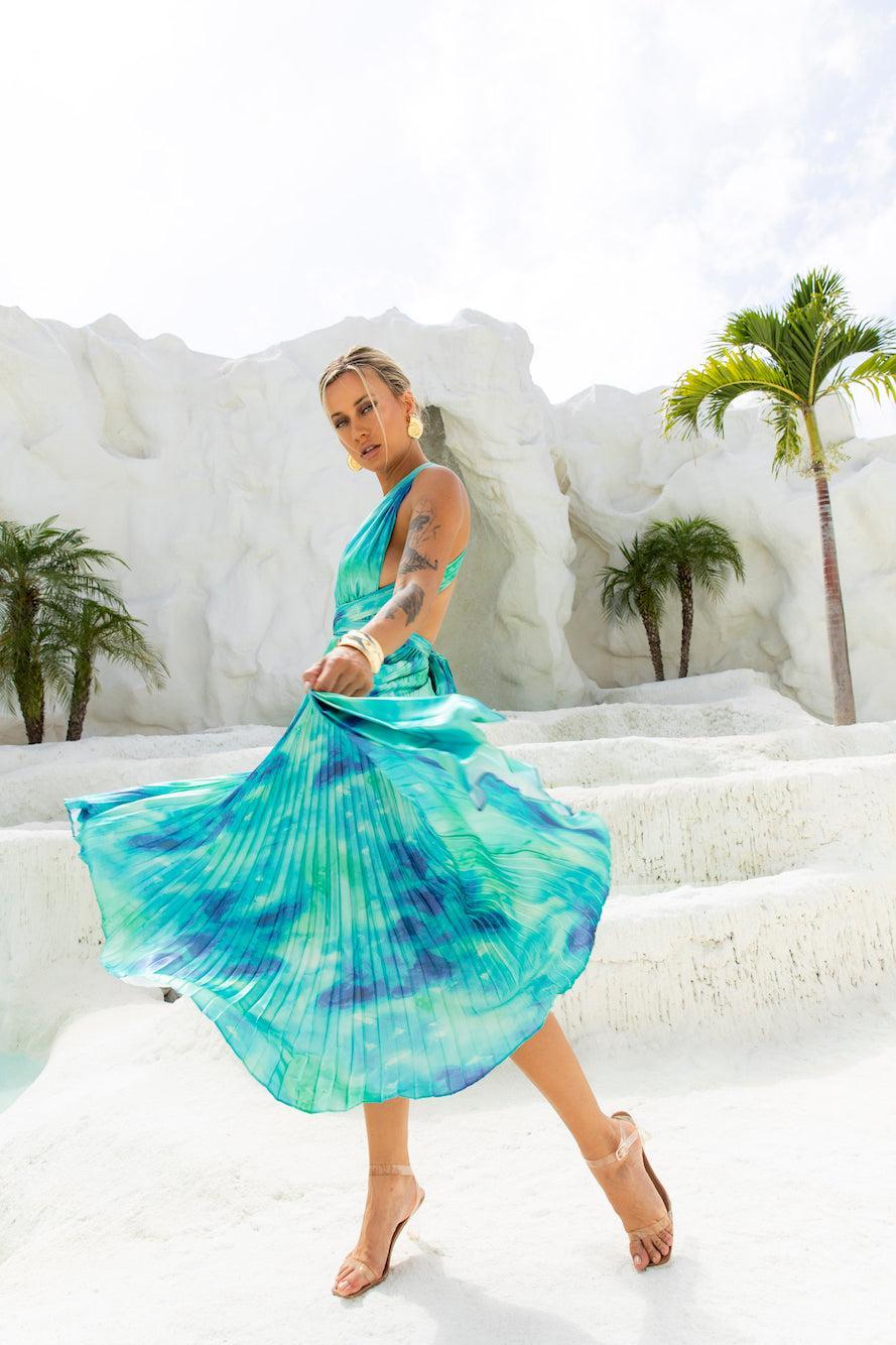 Feeling Fabulous Midi Dress Green Product Image