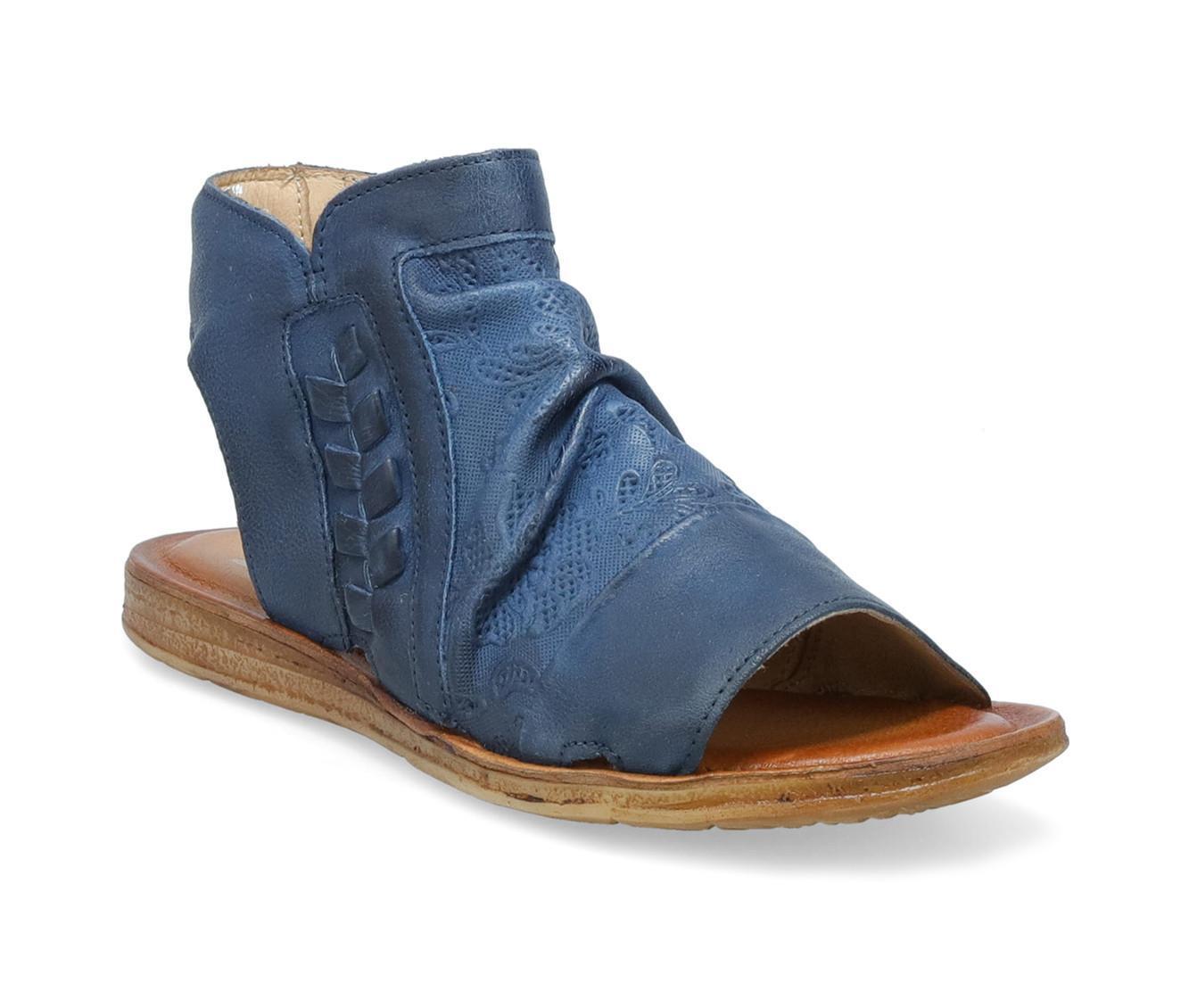 Women's Miz Mooz Flaire Sandals Product Image