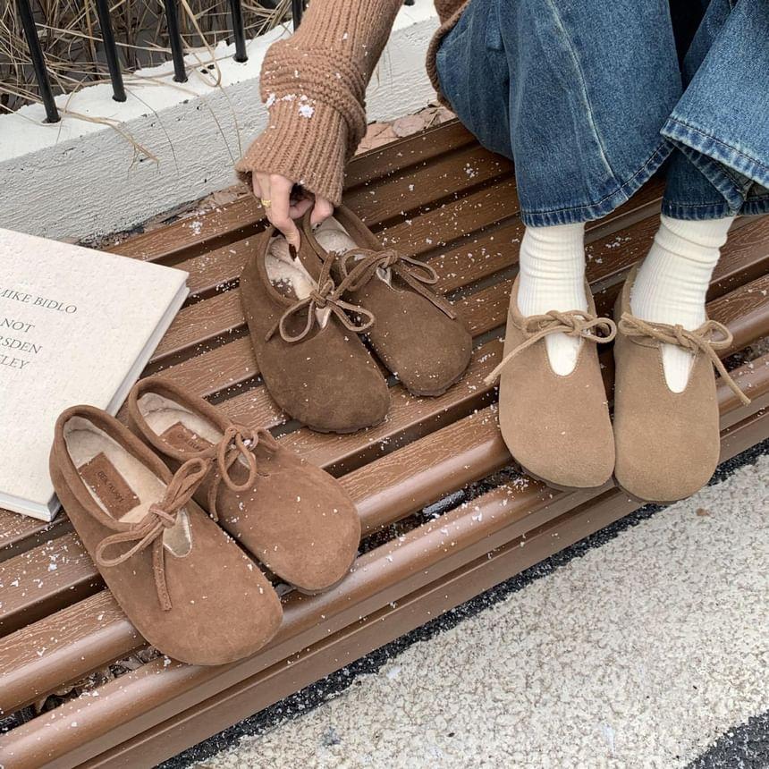 Plain Fleece-Lined Lace-Up Flats Product Image