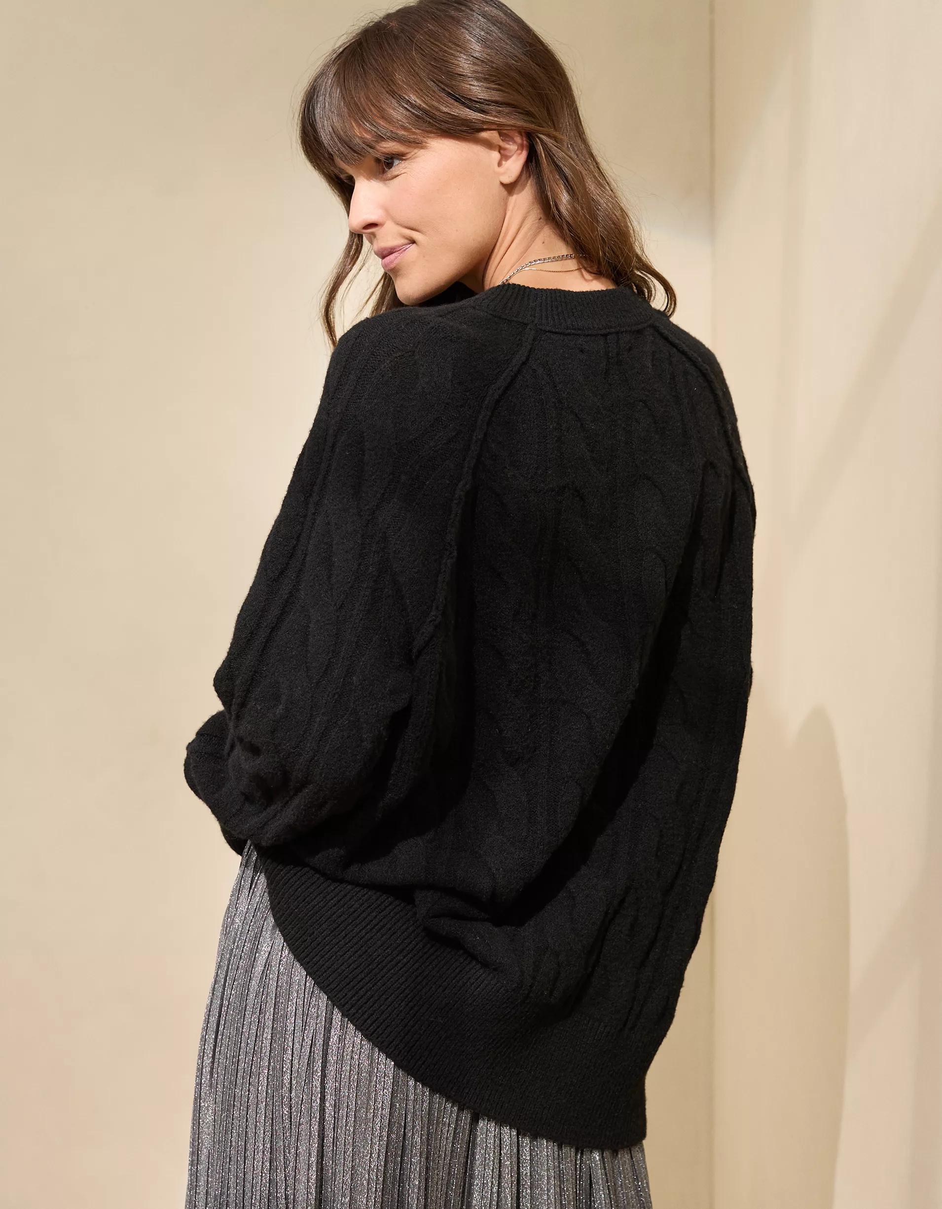 Aerie unREAL Cable Crew Sweater Product Image