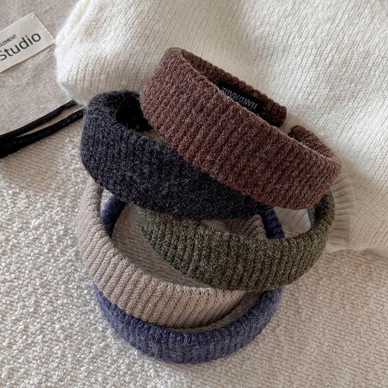 Plain Knitted Headband Product Image