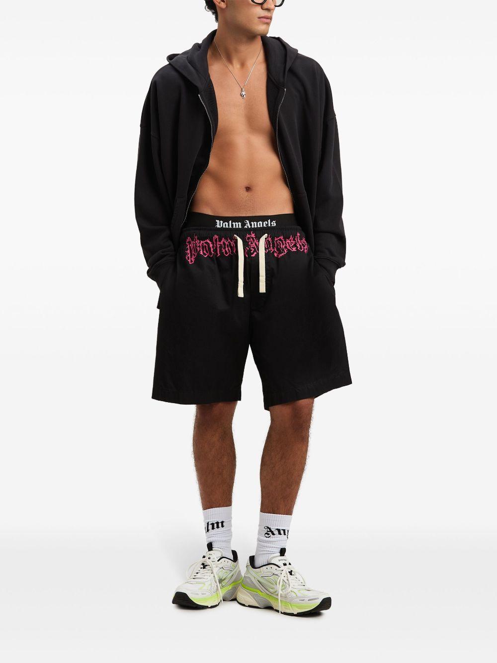 logo shorts Product Image