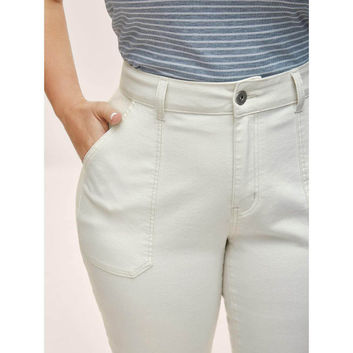 Plus Size Cotton Cropped Straight-Leg Mid-Rise Jeans Women Originalwhite Medium stretch Slanted pocket Jeans BloomChic 10/M Product Image