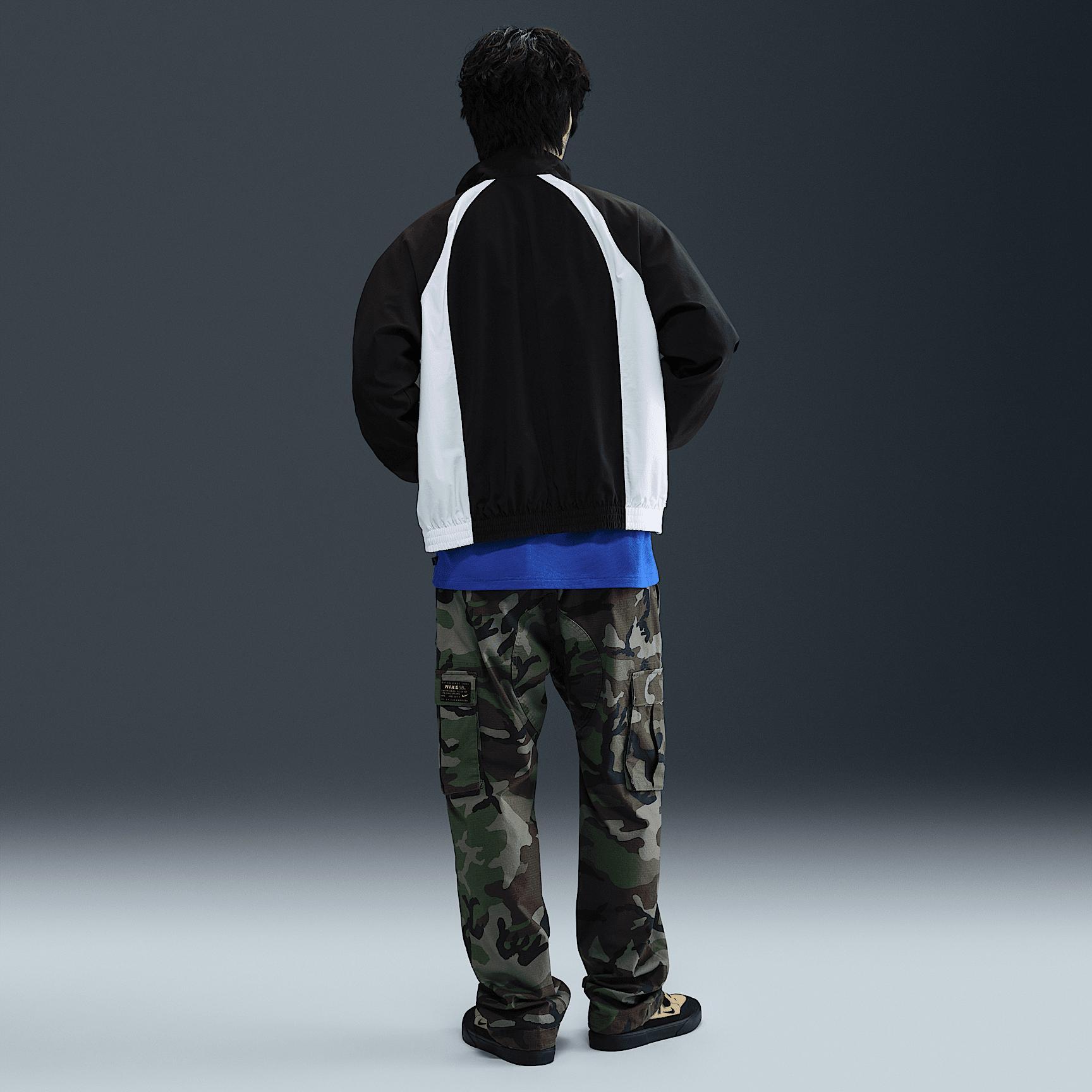 Nike SB Full-Zip Woven Skate Jacket Product Image