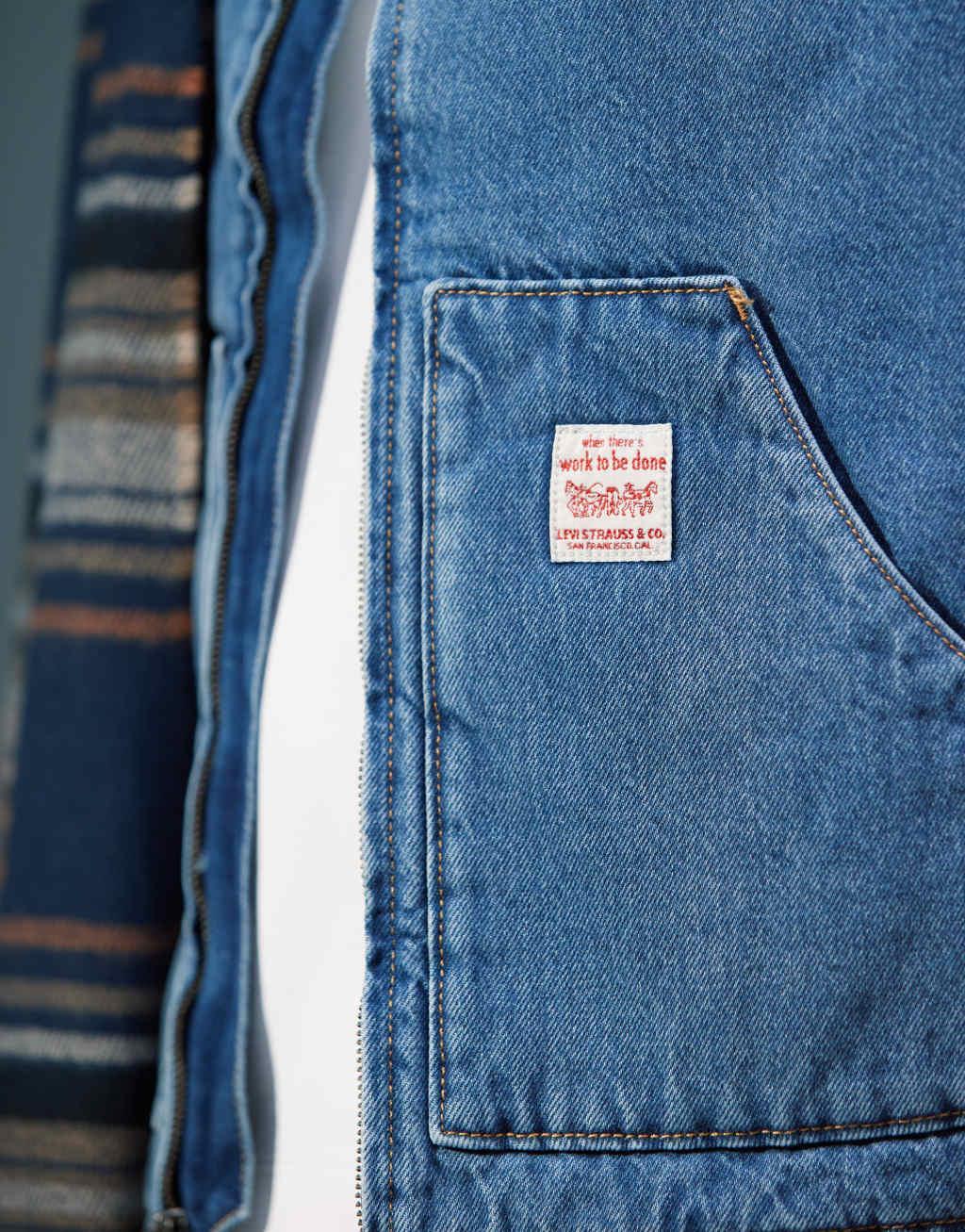 Levi's Workwear Sansome padded denim vest in mid wash blue Product Image