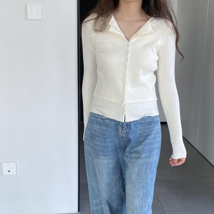 Plain Ribbed Cardigan Product Image