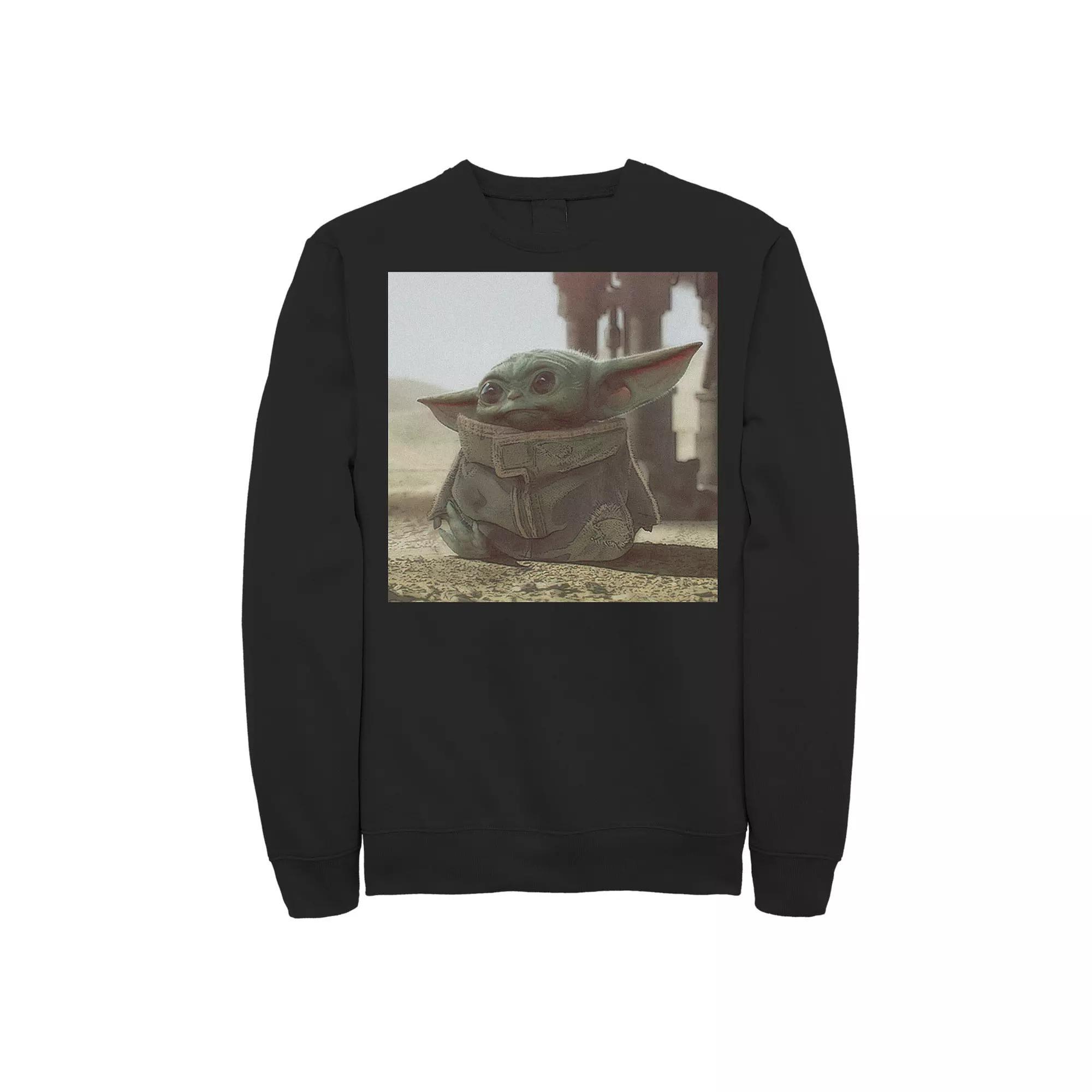 Men's Star Wars The Mandalorian The Child aka Baby Yoda Photograph Sweatshirt, Size: XL, Black Product Image