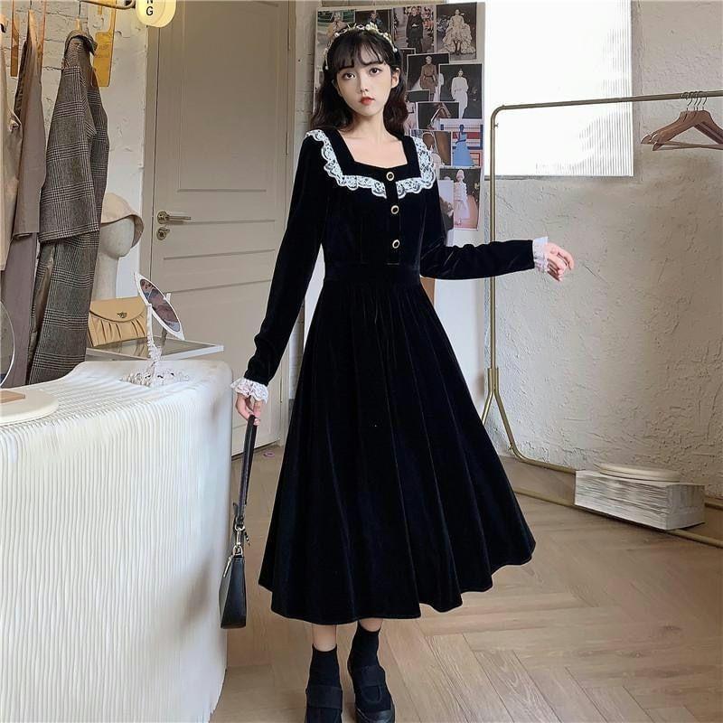 Long-Sleeve Square Neck Plain Lace Trim Midi A-Line Dress Product Image