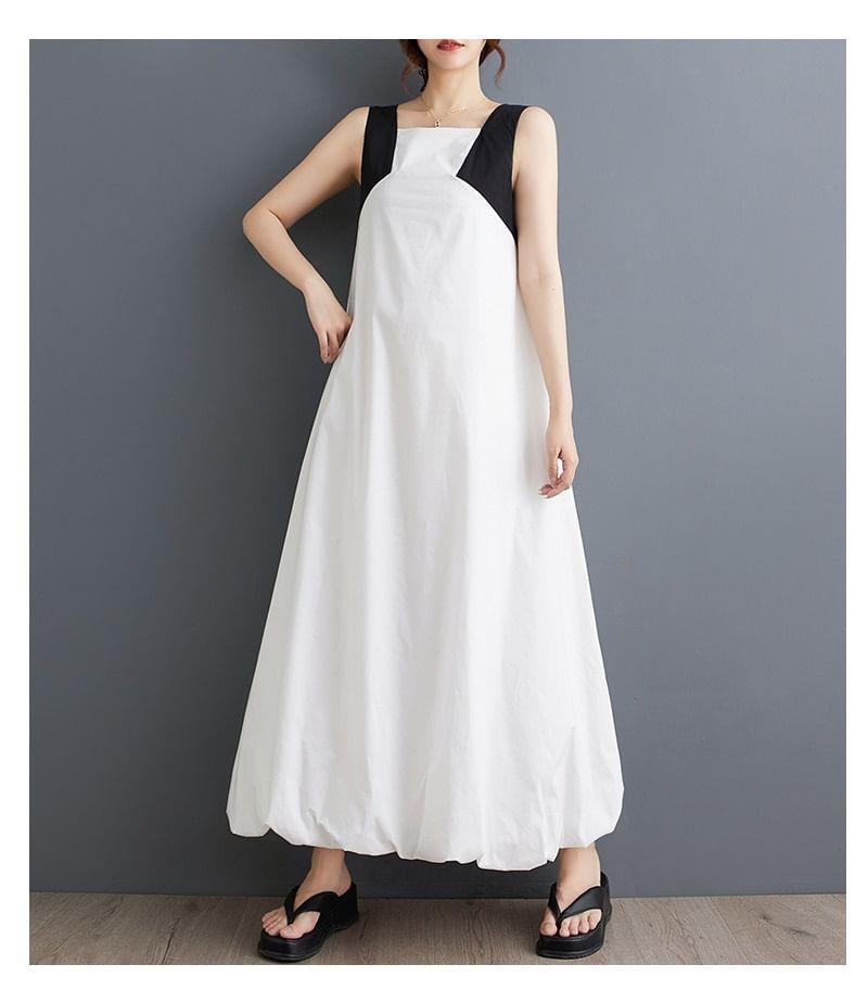 Sleeveless Square Neck Two Tone Maxi A-Line Dress Product Image