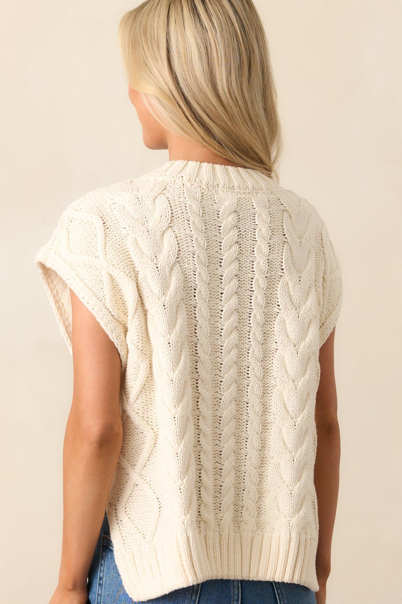 Story Untold Ivory Cable Knit Sweater Vest Product Image