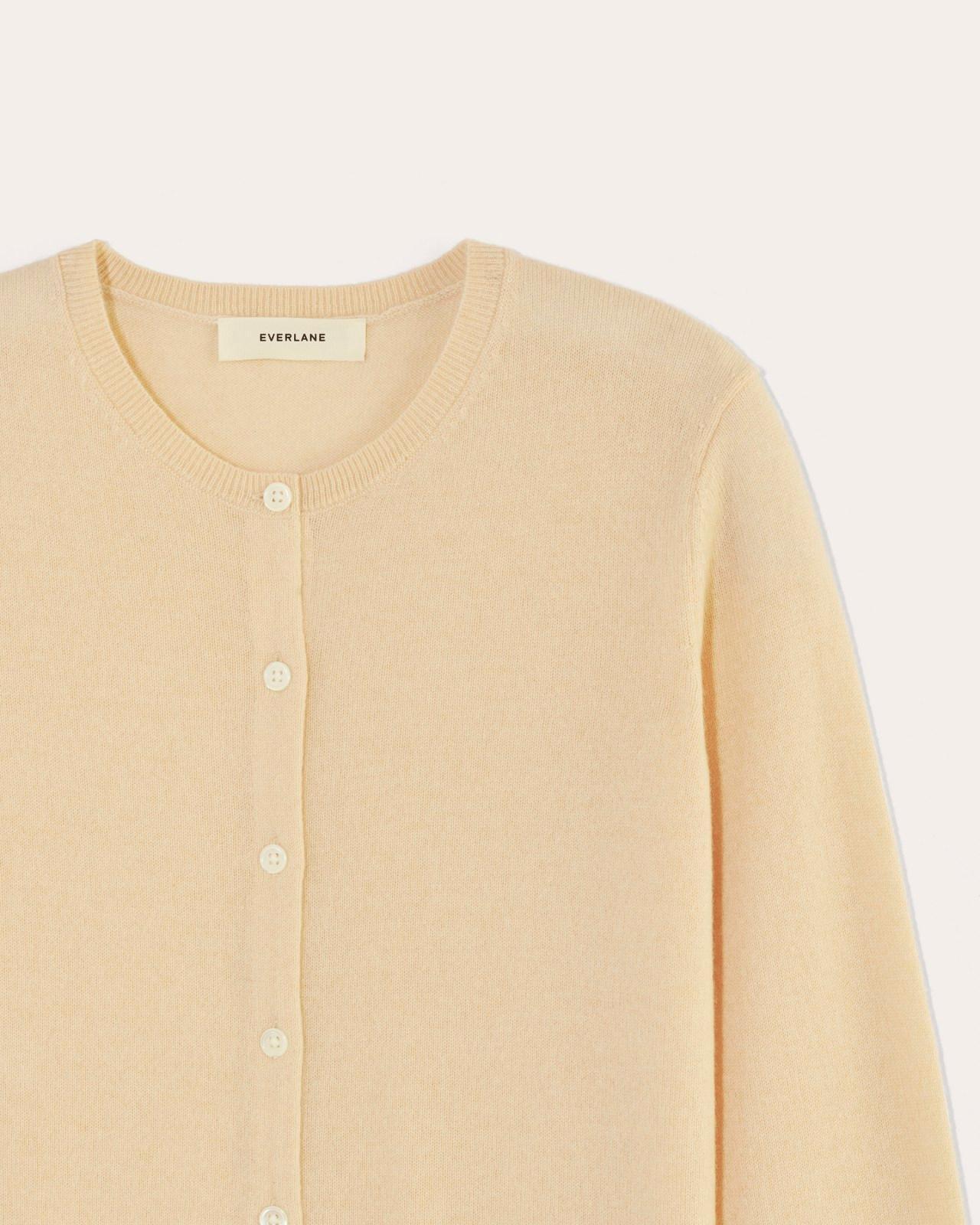 The Classic Cardigan in Cashmere Product Image