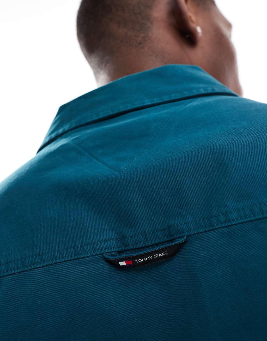 Tommy Jeans essential overshirt in dark green Product Image