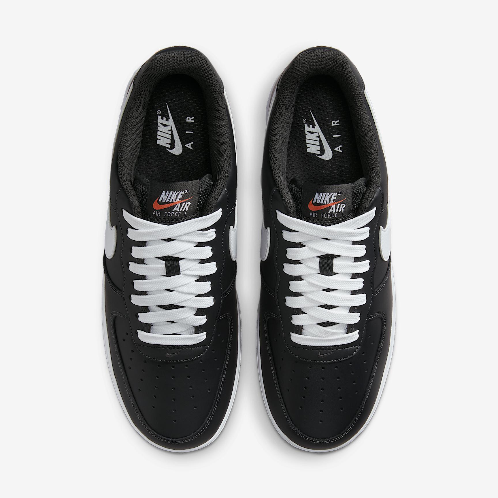 Nike Men's Air Force 1 '07 LV Shoes Product Image