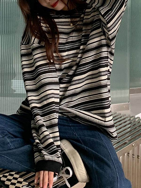 Vintage Striped Crew Neck Pullover Sweater Product Image