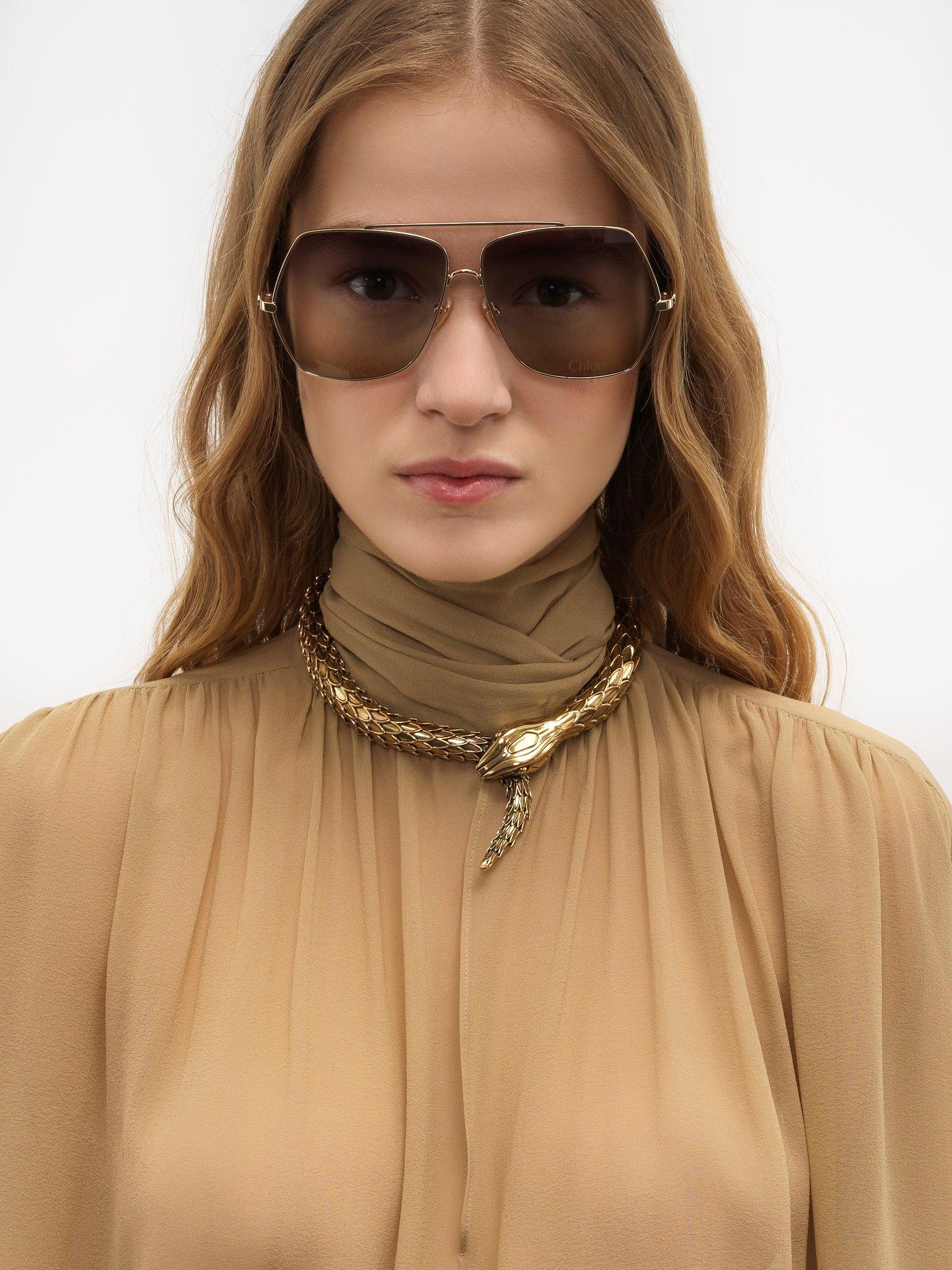 Boxy lavallière blouse in silk georgette Product Image
