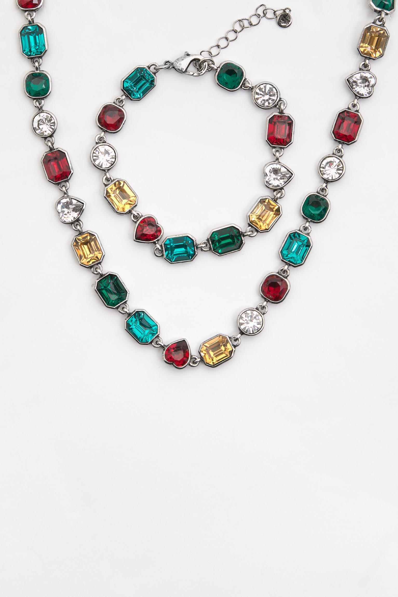 Pack of stone pendant and bracelet Product Image