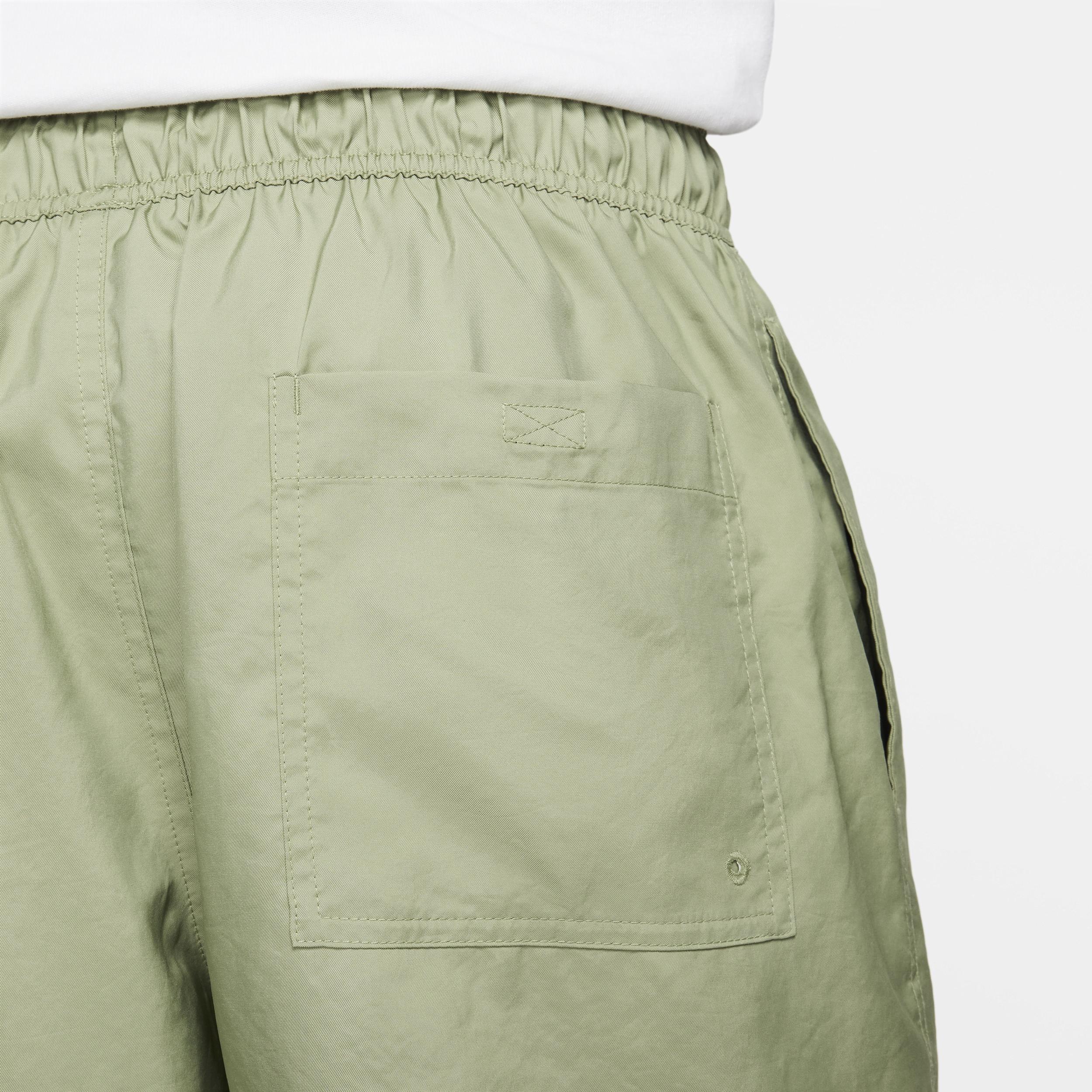 Nike Club Men's Woven Flow Shorts Product Image