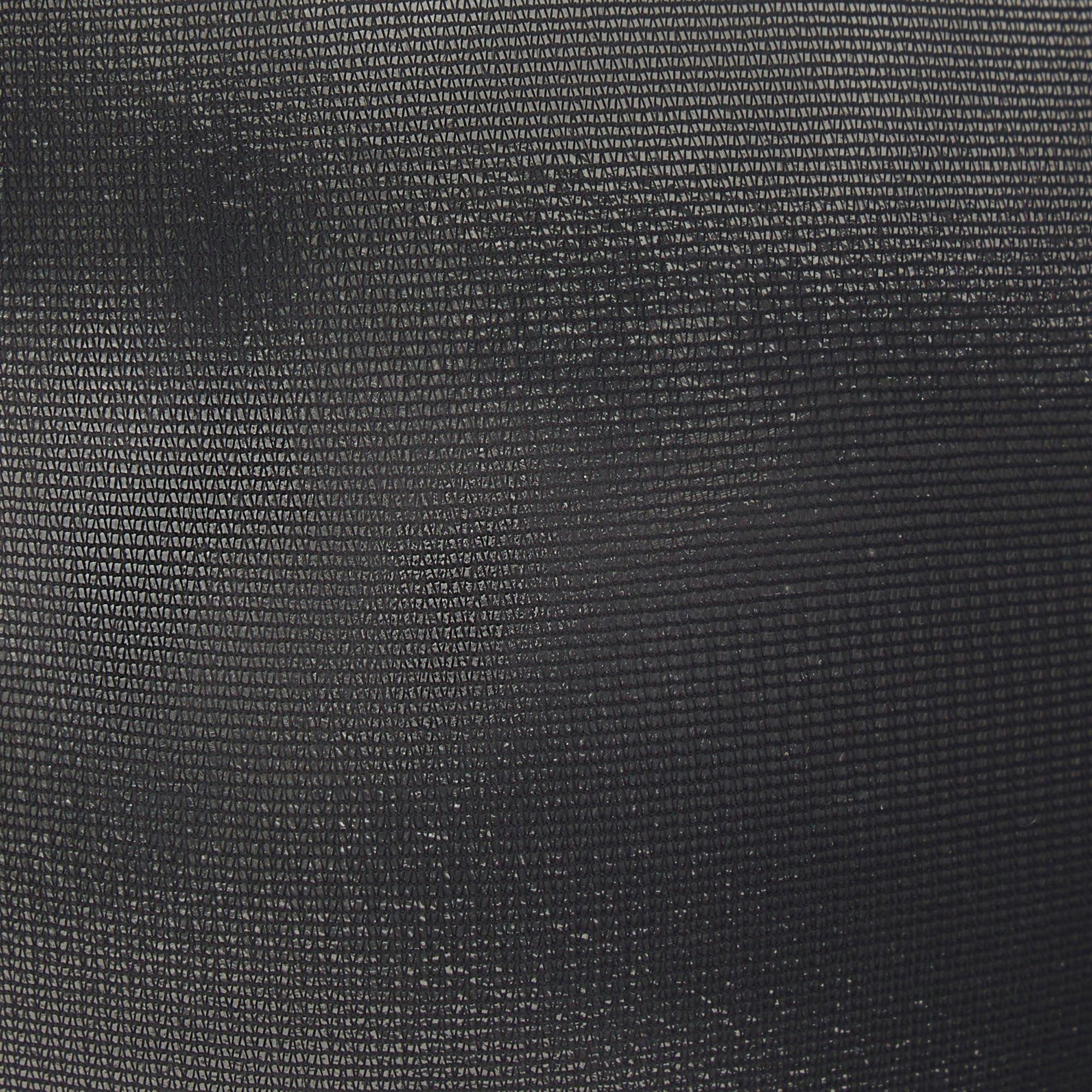 WEIGHTLESS SCOOP BRA | ONYX Product Image