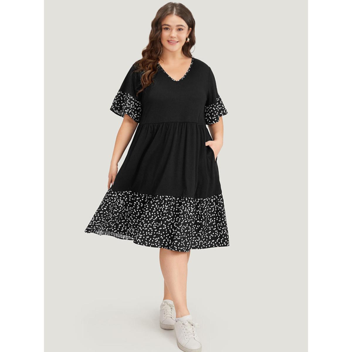 Plus Size Supersoft Essentials Heart Print Patchwork Flutter Trim Dress Black Women Casual Gathered V-neck Short sleeve Curvy Midi Dress BloomChic 10/M Product Image