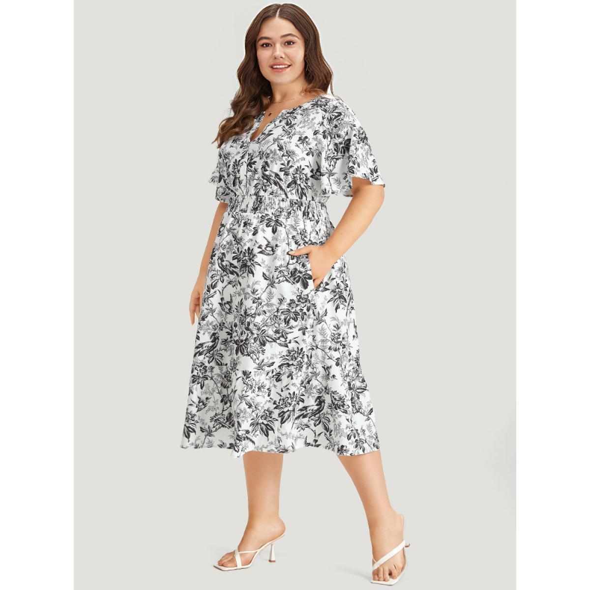 Plus Size Silhouette Floral Print Shirred Notched Pocket Ruffles Dress Black Women Elegant Shirred Notched collar Short sleeve Curvy Midi Dress BloomChic 26/4X Product Image