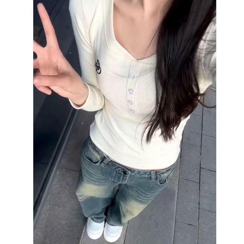 Long-Sleeve V-Neck Half Buttoned Lettering Top Product Image
