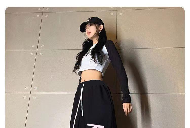 Drawstring Waist Lettering Wide Leg Sweatpants Product Image