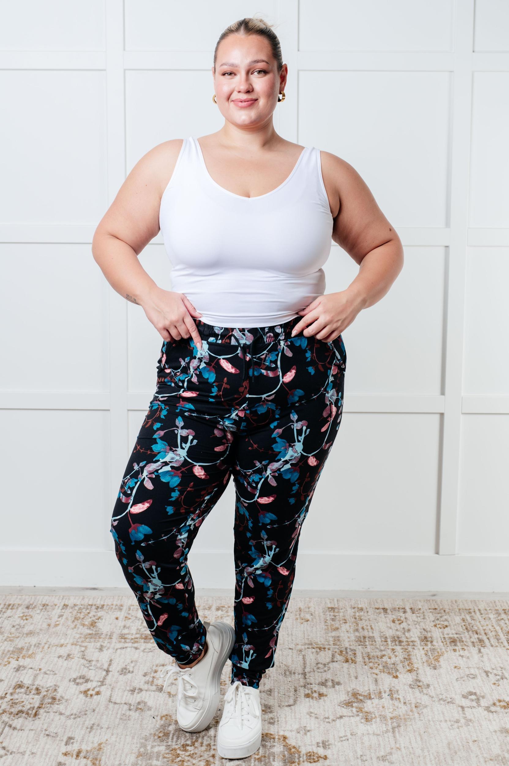 Chase the Pace Wide Leg Bottom in Taupe Product Image