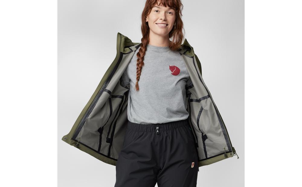 High Coast Hydratic Trail Jacket W Product Image
