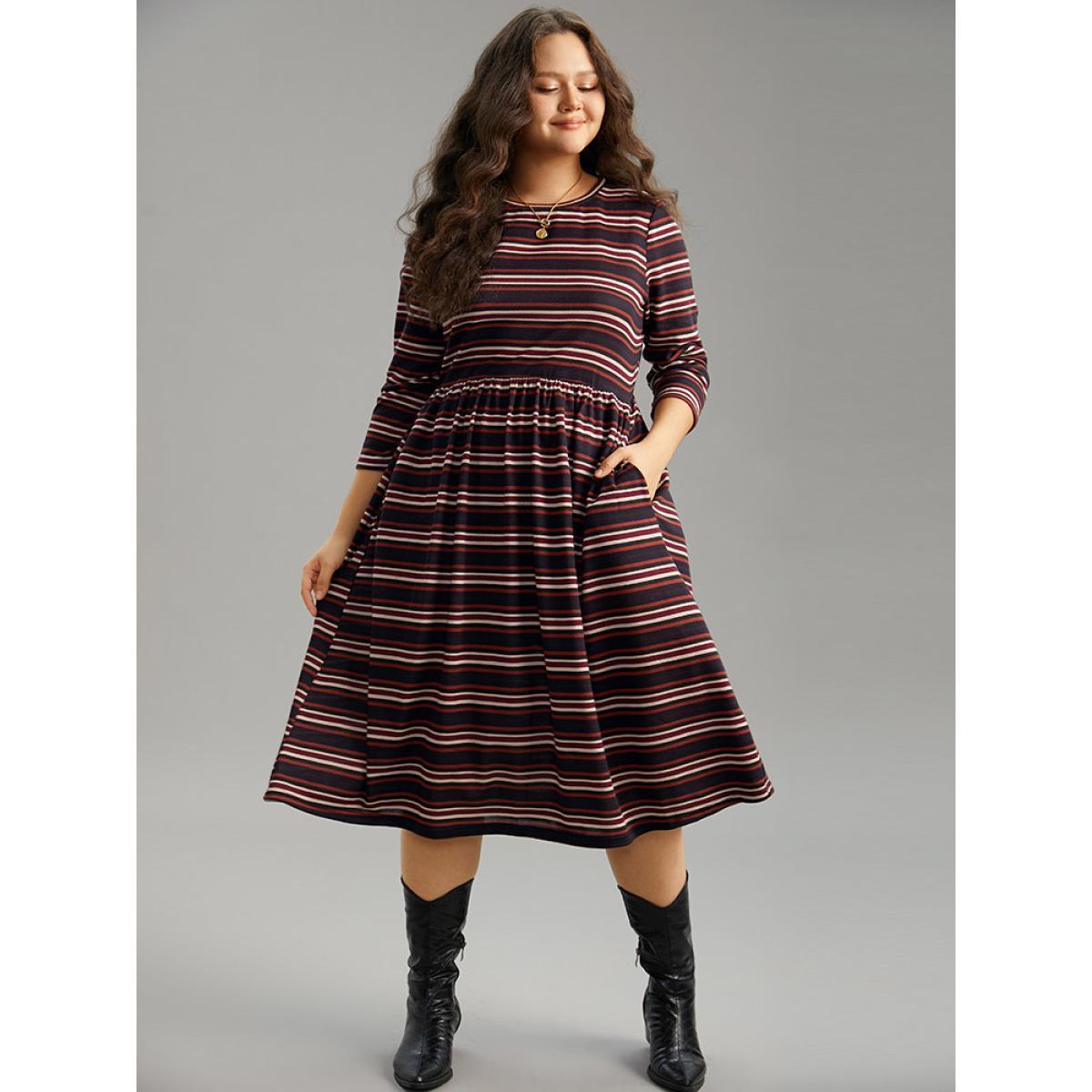 Plus Size Striped Print Round Neck Pocket Elastic Waist Dress Black Women Casual Printed Round Neck Long Sleeve Curvy Midi Dress BloomChic 22-24/3X Product Image