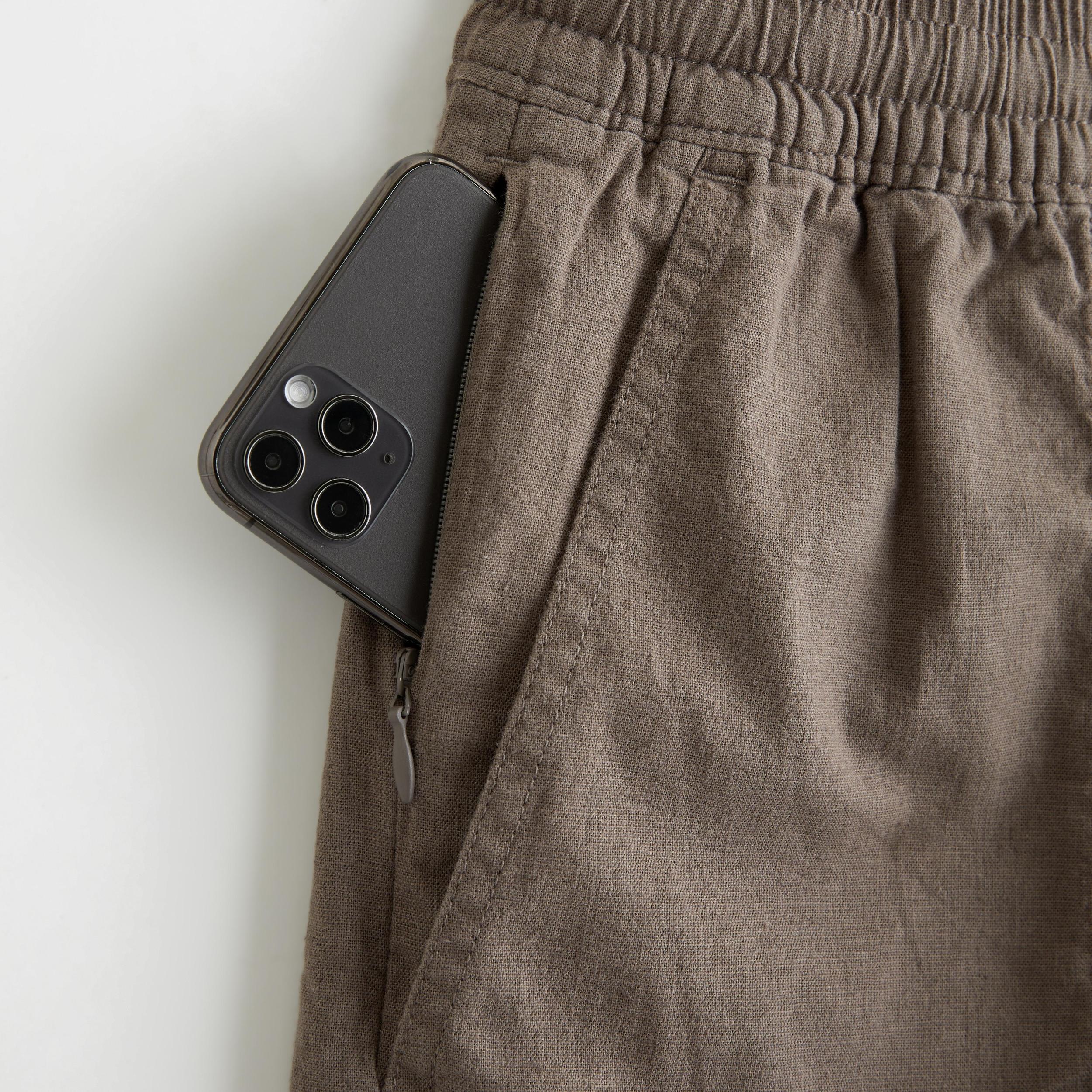 Relaxed Linen-Blend Pull-On Short Product Image