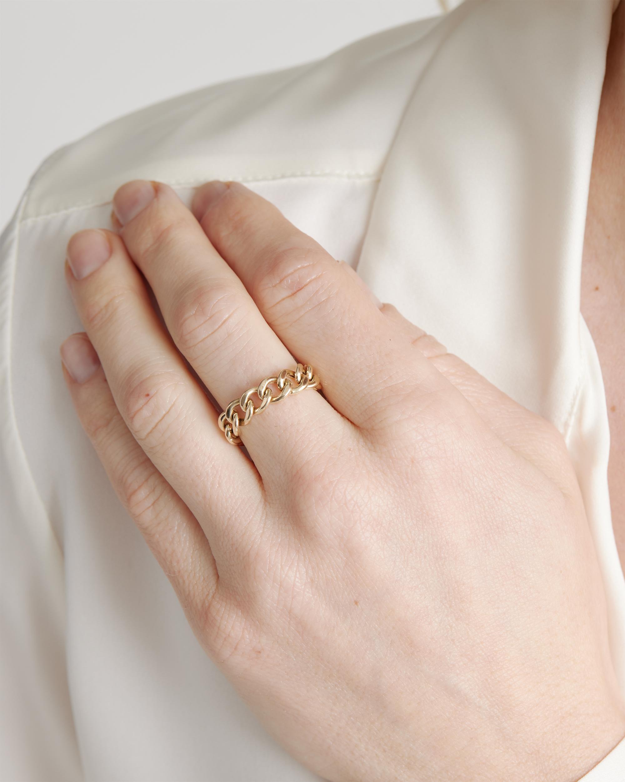 Quince | Women's 14K Gold Curb Chain Ring Product Image