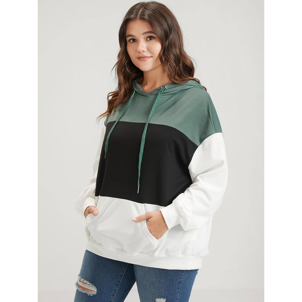 Plus Size Colorblock Contrast Drawstring Pocket Hooded Drop Shoulder Sweatshirt Women Multicolor Casual Contrast Hooded Dailywear Sweatshirts BloomChic 12/L Product Image