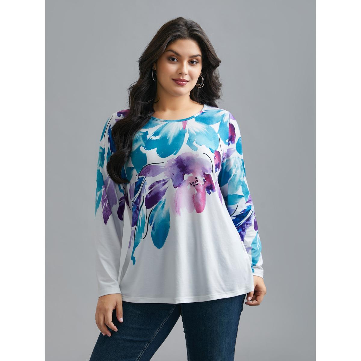 Plus Size Floral Boho Print Stretchy T-Shirt WhiteSmoke Women Casual Non Art&design Round Neck Everyday T-shirts BloomChic 18-20/2X Product Image